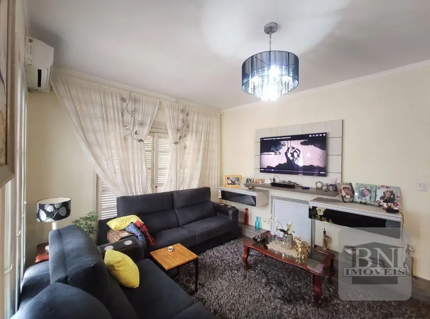 Foto 3 de Casa com 2 quartos à venda, 465m2 em Renascença, Santa Cruz Do Sul - RS