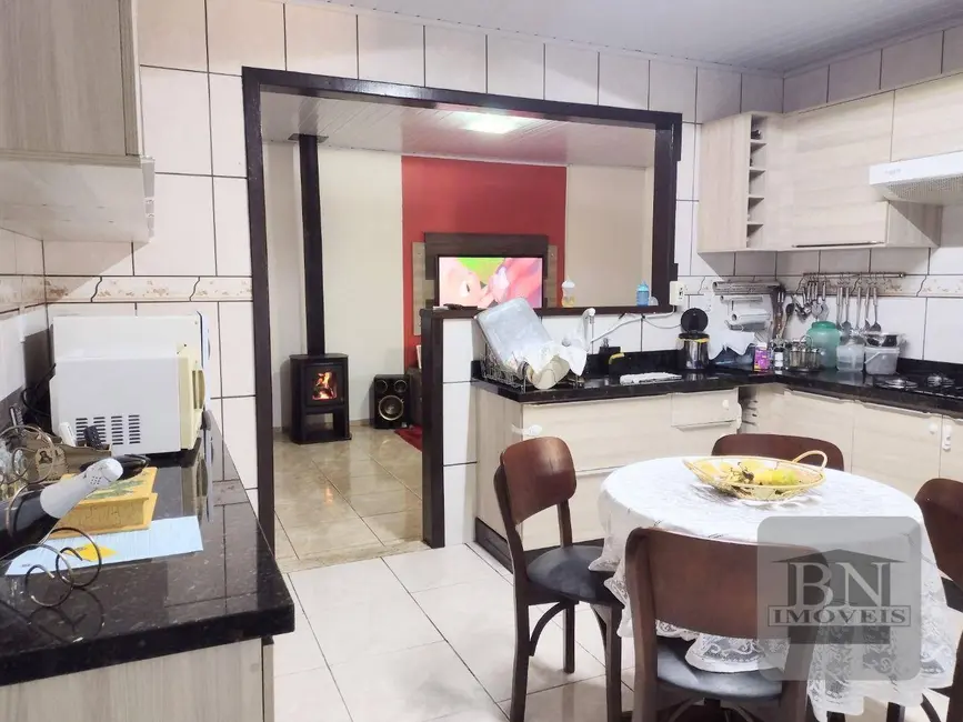 Casa com 2 quartos à venda, 360m2 em Linha Santa Cruz, Santa Cruz Do Sul - RS - imagem 7 Foto 7 de Casa com 2 quartos à venda, 360m2 em Linha Santa Cruz, Santa Cruz Do Sul - RS