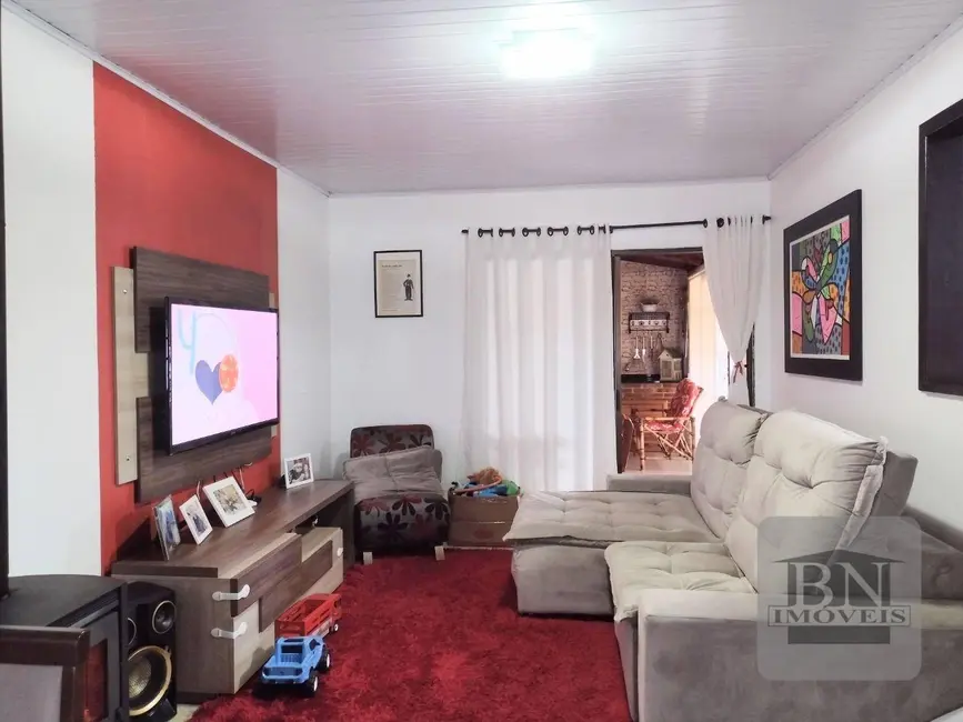 Casa com 2 quartos à venda, 360m2 em Linha Santa Cruz, Santa Cruz Do Sul - RS - imagem 5 Foto 5 de Casa com 2 quartos à venda, 360m2 em Linha Santa Cruz, Santa Cruz Do Sul - RS