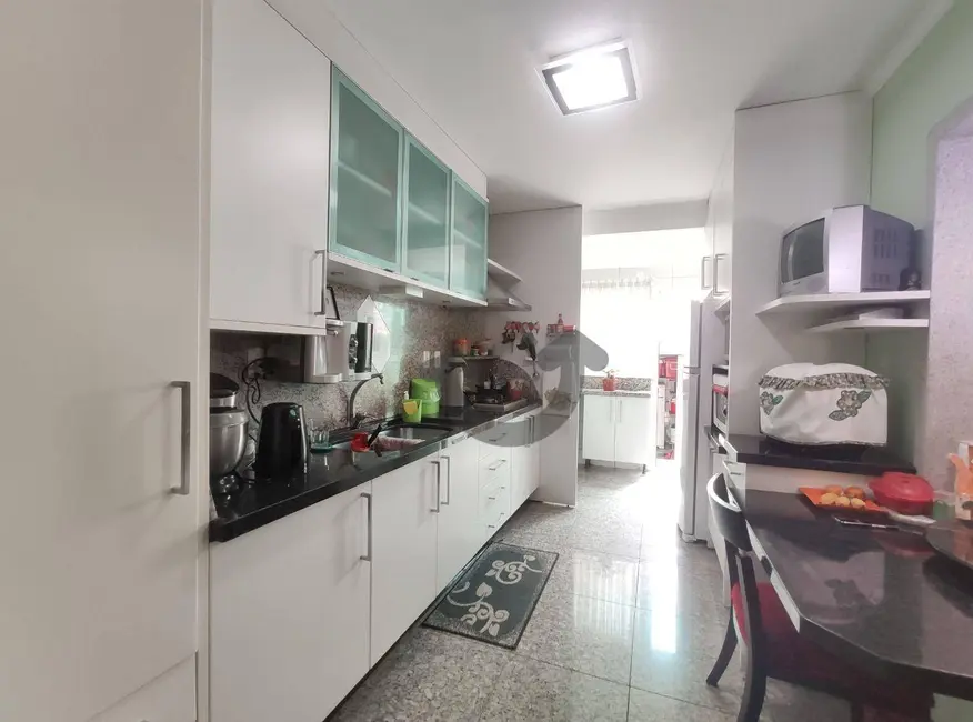 Foto 8 de Apartamento com 3 quartos à venda, 191m2 em Santo Inácio, Santa Cruz Do Sul - RS