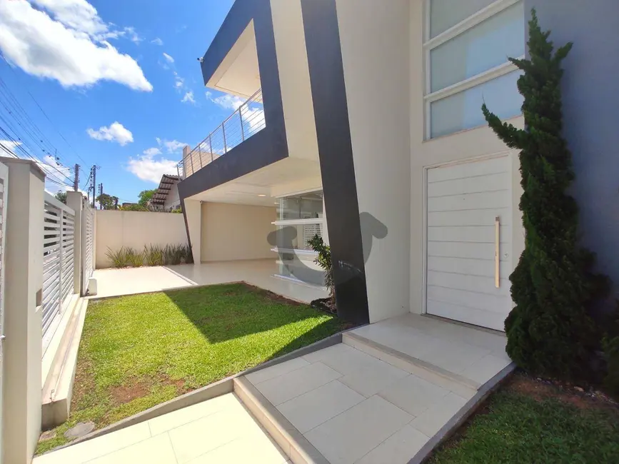 Foto 3 de Casa com 3 quartos à venda, 465m2 em Goiás, Santa Cruz Do Sul - RS