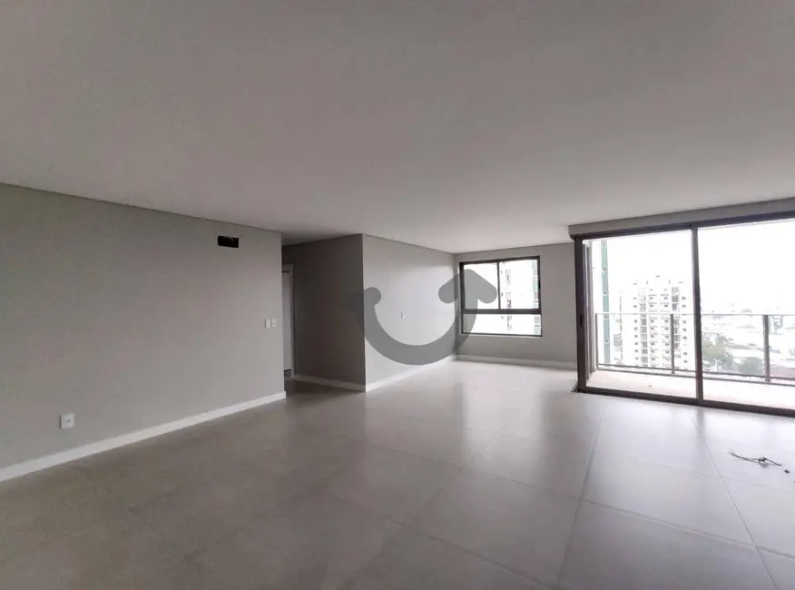 Foto 2 de Apartamento com 3 quartos à venda, 173m2 em Centro, Santa Cruz Do Sul - RS