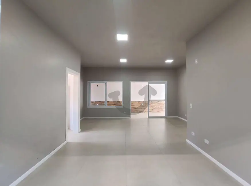 Foto 7 de Casa com 3 quartos para alugar, 390m2 em Avenida, Santa Cruz Do Sul - RS