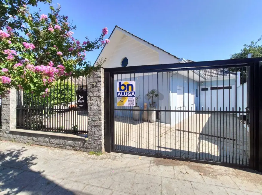 Foto 2 de Casa com 3 quartos para alugar, 390m2 em Avenida, Santa Cruz Do Sul - RS