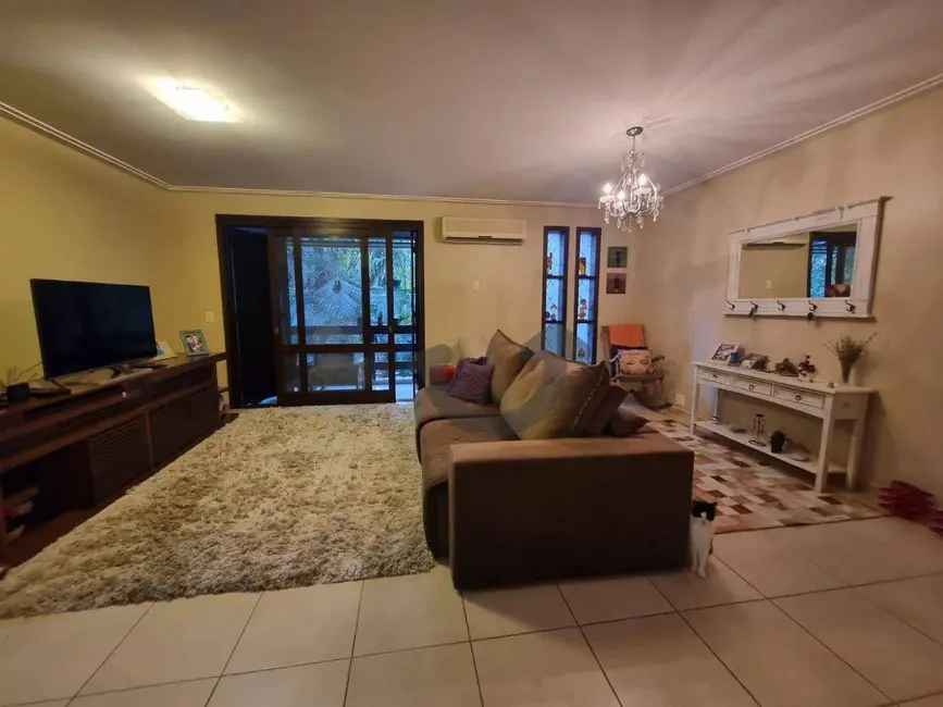 Apartamento com 3 quartos à venda, 156m2 em Santo Inácio, Santa Cruz Do Sul - RS - imagem 4 Foto 4 de Apartamento com 3 quartos à venda, 156m2 em Santo Inácio, Santa Cruz Do Sul - RS