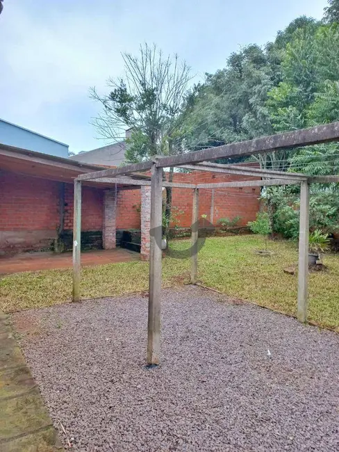 Casa com 3 quartos à venda, 360m2 em João Alves, Santa Cruz Do Sul - RS - imagem 4 Foto 4 de Casa com 3 quartos à venda, 360m2 em João Alves, Santa Cruz Do Sul - RS
