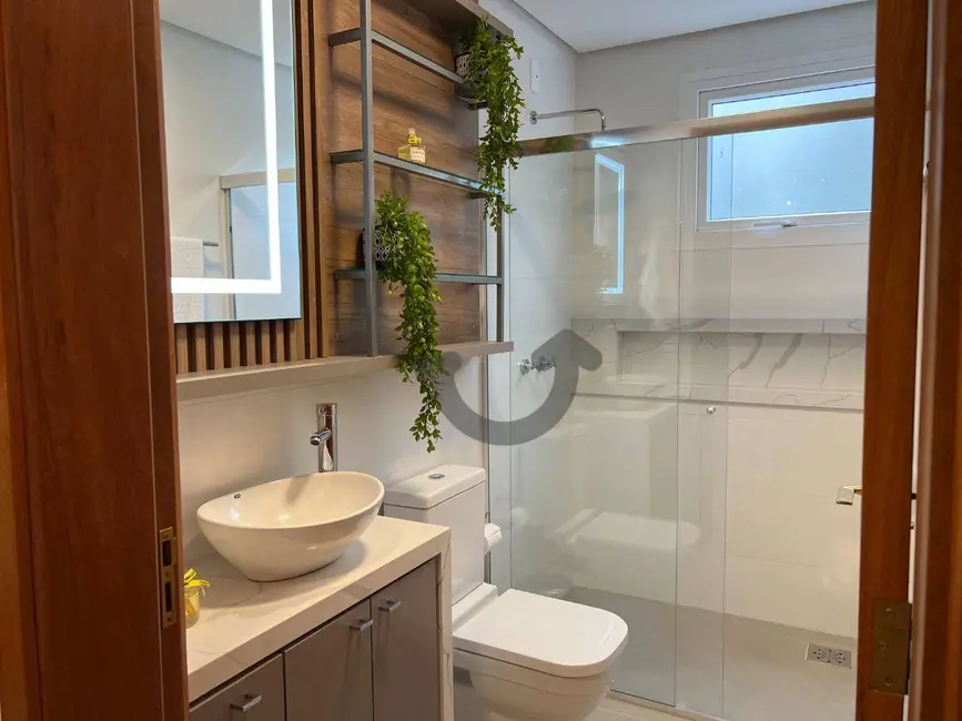 Foto 6 de Apartamento com 2 quartos para alugar, 95m2 em Jardim Europa, Santa Cruz Do Sul - RS