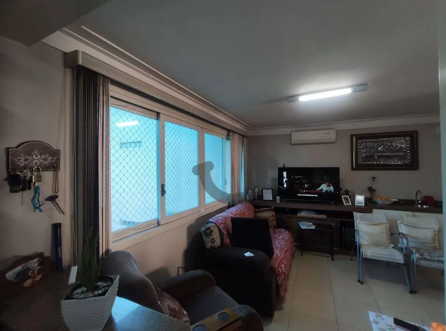 Casa com 4 quartos à venda, 662m2 em Centro, Santa Cruz Do Sul - RS - imagem 6 Foto 6 de Casa com 4 quartos à venda, 662m2 em Centro, Santa Cruz Do Sul - RS