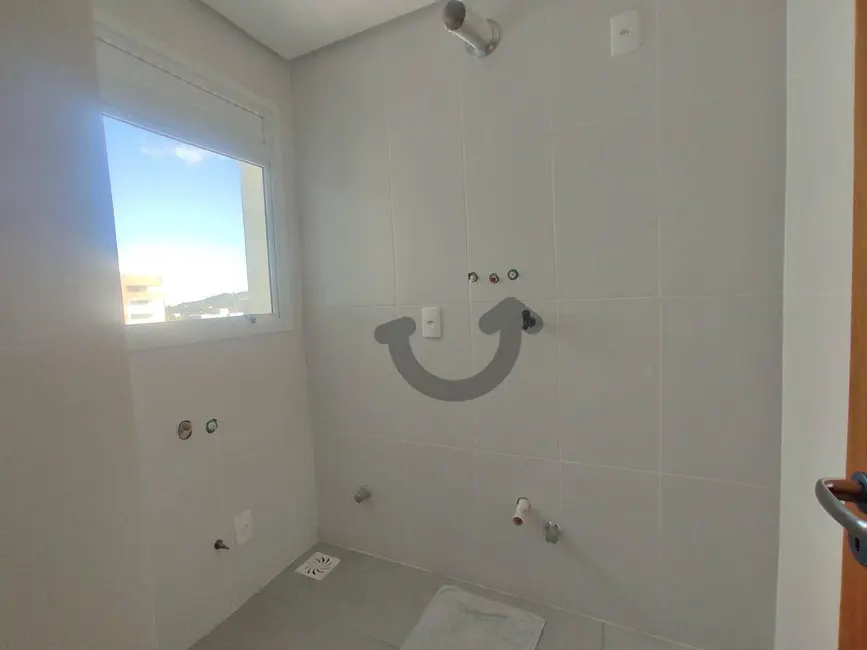 Apartamento com 3 quartos para alugar, 219m2 em Higienópolis, Santa Cruz Do Sul - RS - imagem 4 Foto 4 de Apartamento com 3 quartos para alugar, 219m2 em Higienópolis, Santa Cruz Do Sul - RS