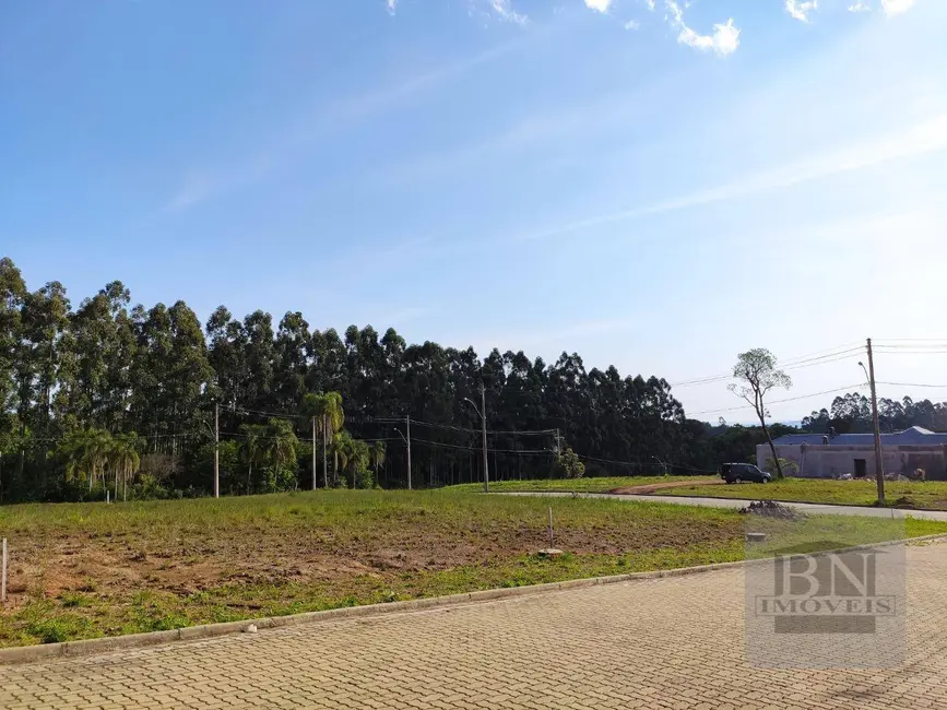 Foto 5 de Terreno / Lote à venda, 488m2 em Santa Cruz Do Sul - RS
