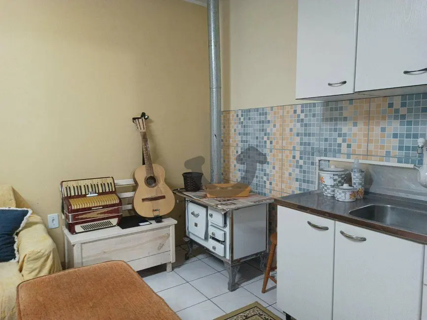 Foto 9 de Casa com 2 quartos à venda, 370m2 em Renascença, Santa Cruz Do Sul - RS