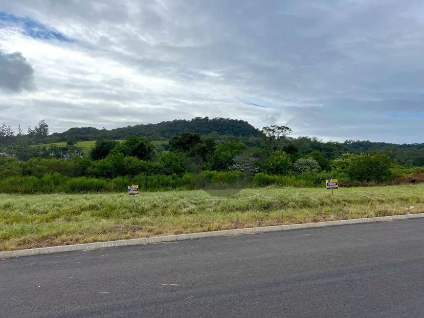 Foto 1 de Terreno / Lote à venda, 250m2 em Aliança, Santa Cruz Do Sul - RS
