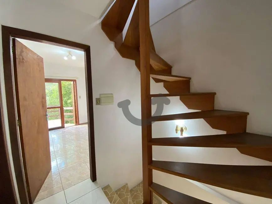 Casa com 3 quartos à venda, 65m2 em Avenida, Santa Cruz Do Sul - RS - imagem 8 Foto 8 de Casa com 3 quartos à venda, 65m2 em Avenida, Santa Cruz Do Sul - RS