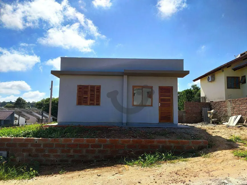 Foto 1 de Casa com 2 quartos à venda, 225m2 em João Alves, Santa Cruz Do Sul - RS