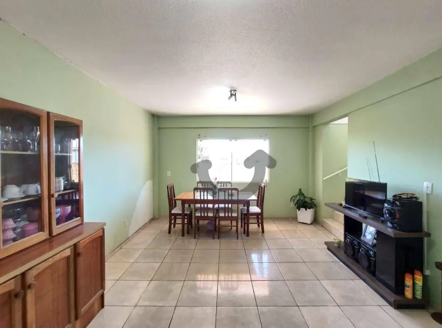 Foto 6 de Casa com 3 quartos à venda, 300m2 em Senai, Santa Cruz Do Sul - RS