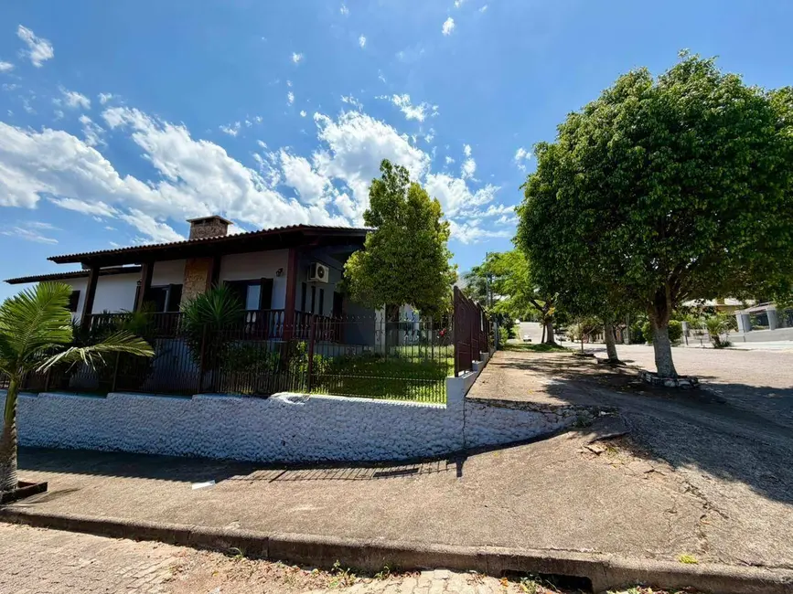 Foto 3 de Casa com 4 quartos para alugar, 365m2 em Margarida, Santa Cruz Do Sul - RS