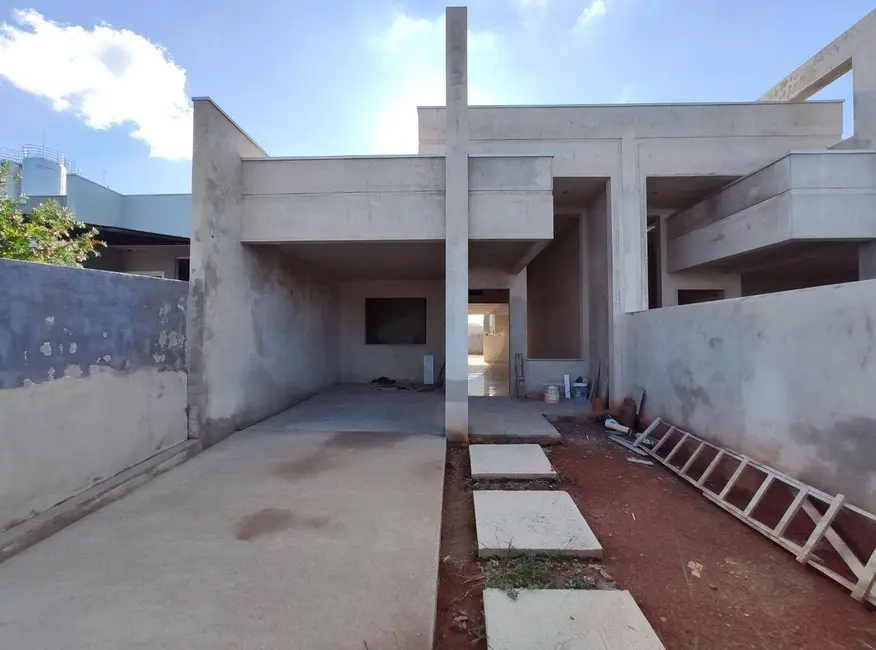 Foto 1 de Casa com 2 quartos à venda, 180m2 em João Alves, Santa Cruz Do Sul - RS