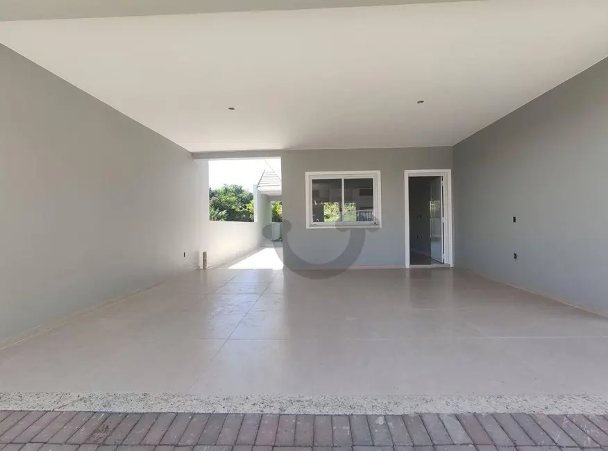 Casa com 3 quartos à venda, 302m2 em Renascença, Santa Cruz Do Sul - RS - imagem 3 Foto 3 de Casa com 3 quartos à venda, 302m2 em Renascença, Santa Cruz Do Sul - RS