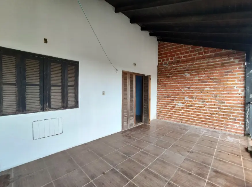 Foto 9 de Casa com 4 quartos à venda, 160m2 em Santa Vitória, Santa Cruz Do Sul - RS