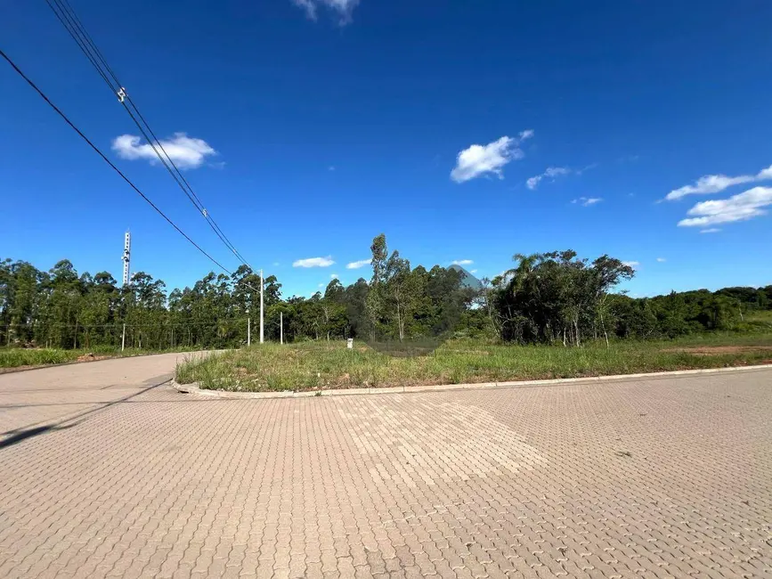 Foto 2 de Terreno / Lote à venda, 425m2 em Country, Santa Cruz Do Sul - RS