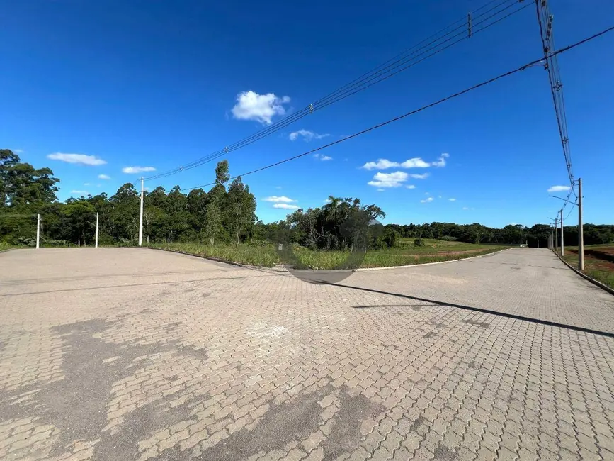 Foto 1 de Terreno / Lote à venda, 425m2 em Country, Santa Cruz Do Sul - RS