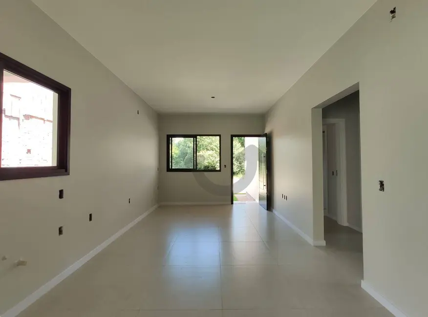 Foto 4 de Casa com 3 quartos à venda, 300m2 em Linha Santa Cruz, Santa Cruz Do Sul - RS