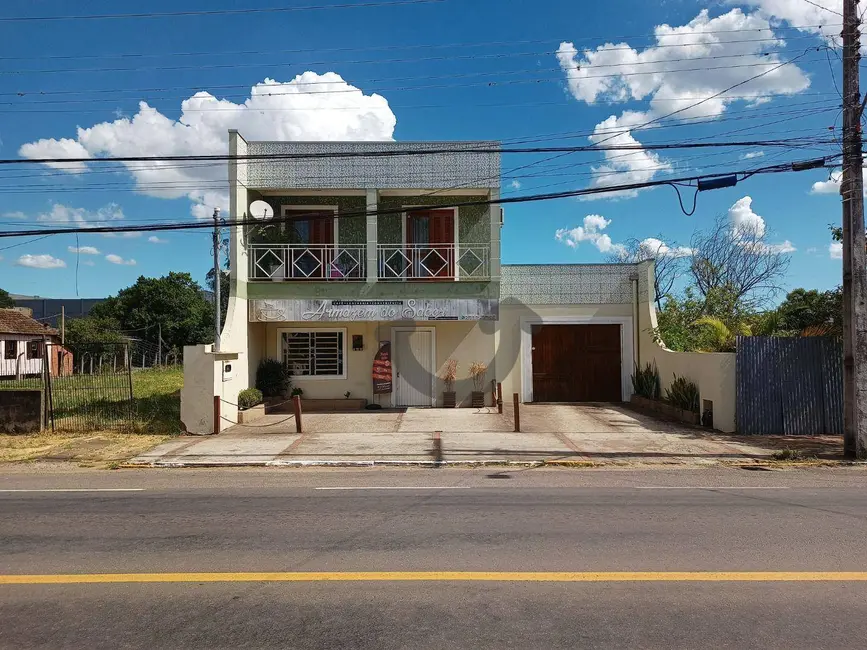 Casa com 2 quartos à venda, 792m2 em Avenida, Santa Cruz Do Sul - RS - imagem 1 Foto 1 de Casa com 2 quartos à venda, 792m2 em Avenida, Santa Cruz Do Sul - RS