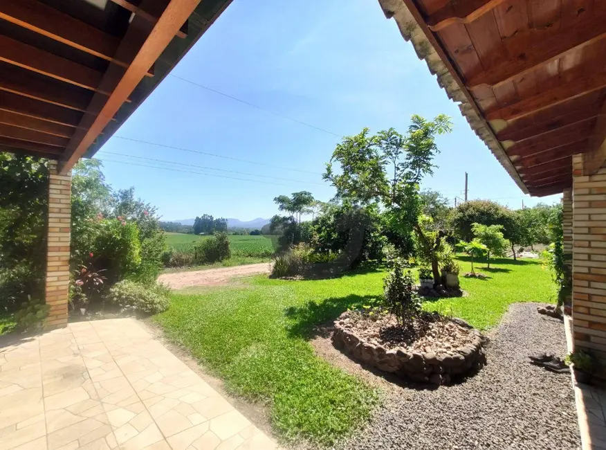 Foto 4 de Chácara com 4 quartos à venda, 65000m2 em Vera Cruz - RS