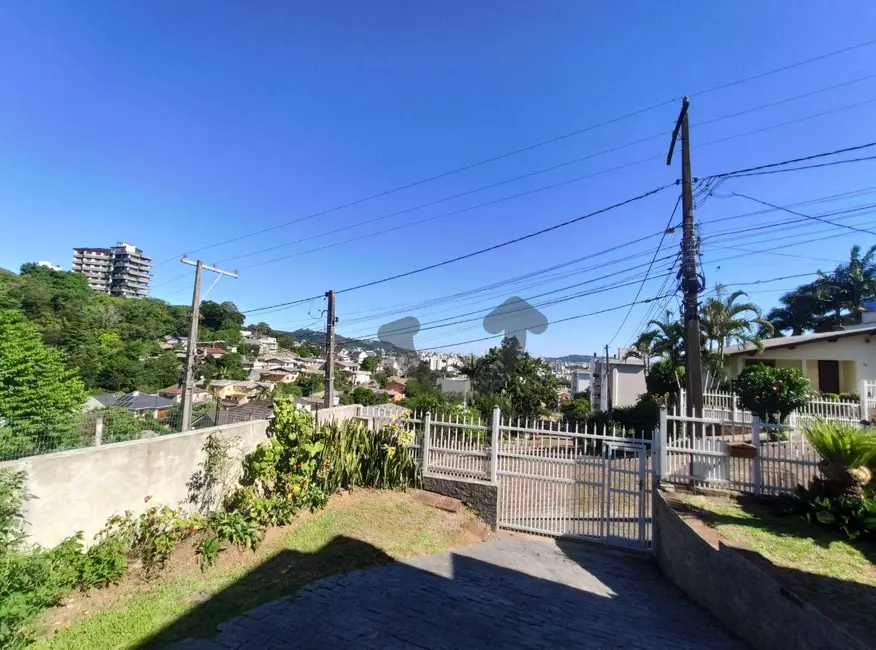 Casa com 3 quartos à venda, 410m2 em Santo Inácio, Santa Cruz Do Sul - RS - imagem 3 Foto 3 de Casa com 3 quartos à venda, 410m2 em Santo Inácio, Santa Cruz Do Sul - RS