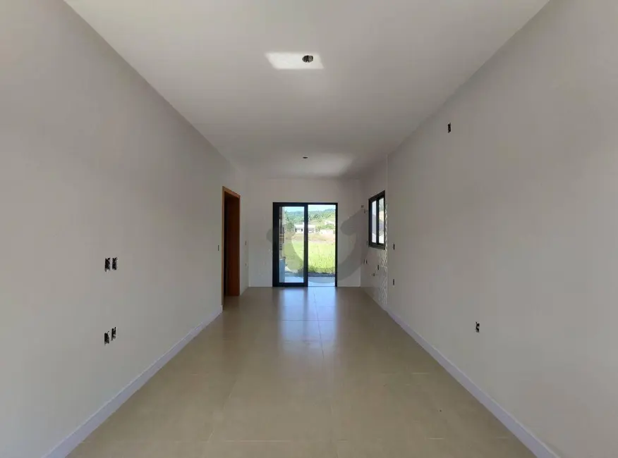 Foto 3 de Casa com 2 quartos à venda, 250m2 em Aliança, Santa Cruz Do Sul - RS