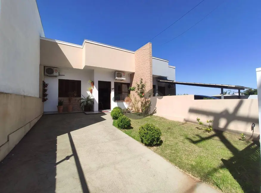 Casa com 2 quartos à venda, 168m2 em João Alves, Santa Cruz Do Sul - RS - imagem 1 Foto 1 de Casa com 2 quartos à venda, 168m2 em João Alves, Santa Cruz Do Sul - RS
