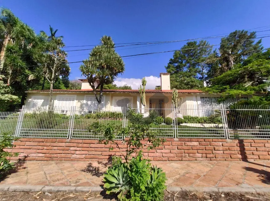 Foto 1 de Casa com 3 quartos à venda, 1373m2 em Higienópolis, Santa Cruz Do Sul - RS