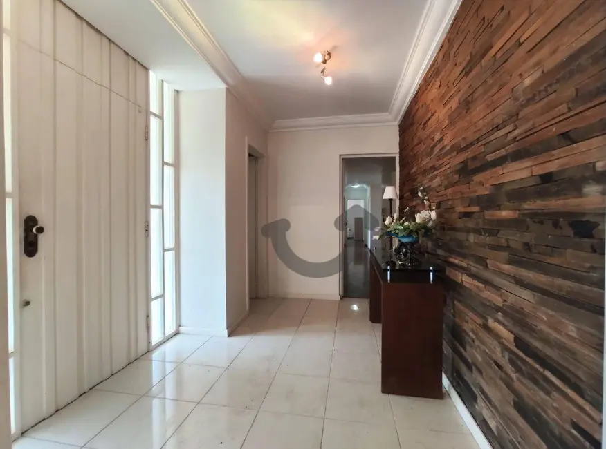 Casa com 3 quartos à venda, 1373m2 em Higienópolis, Santa Cruz Do Sul - RS - imagem 6 Foto 6 de Casa com 3 quartos à venda, 1373m2 em Higienópolis, Santa Cruz Do Sul - RS