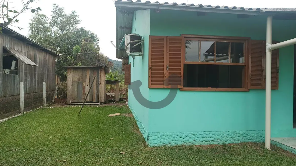 Casa com 2 quartos à venda, 460m2 em Vera Cruz - RS - imagem 4 Foto 4 de Casa com 2 quartos à venda, 460m2 em Vera Cruz - RS