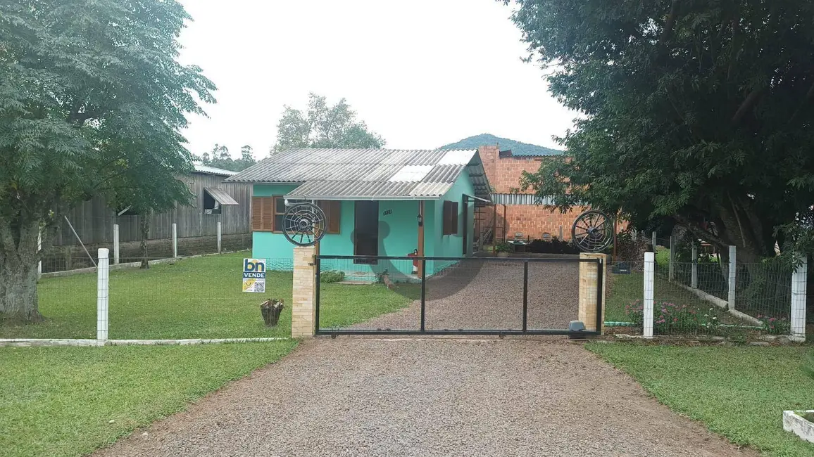 Casa com 2 quartos à venda, 460m2 em Vera Cruz - RS - imagem 1 Foto 1 de Casa com 2 quartos à venda, 460m2 em Vera Cruz - RS