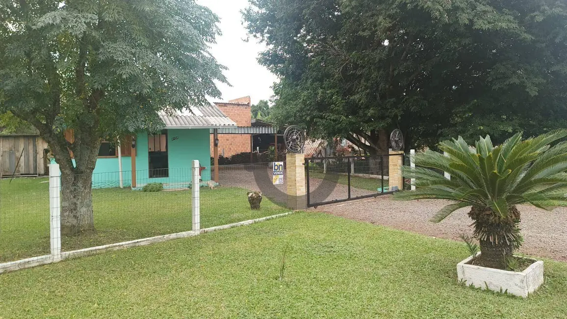 Casa com 2 quartos à venda, 460m2 em Vera Cruz - RS - imagem 2 Foto 2 de Casa com 2 quartos à venda, 460m2 em Vera Cruz - RS