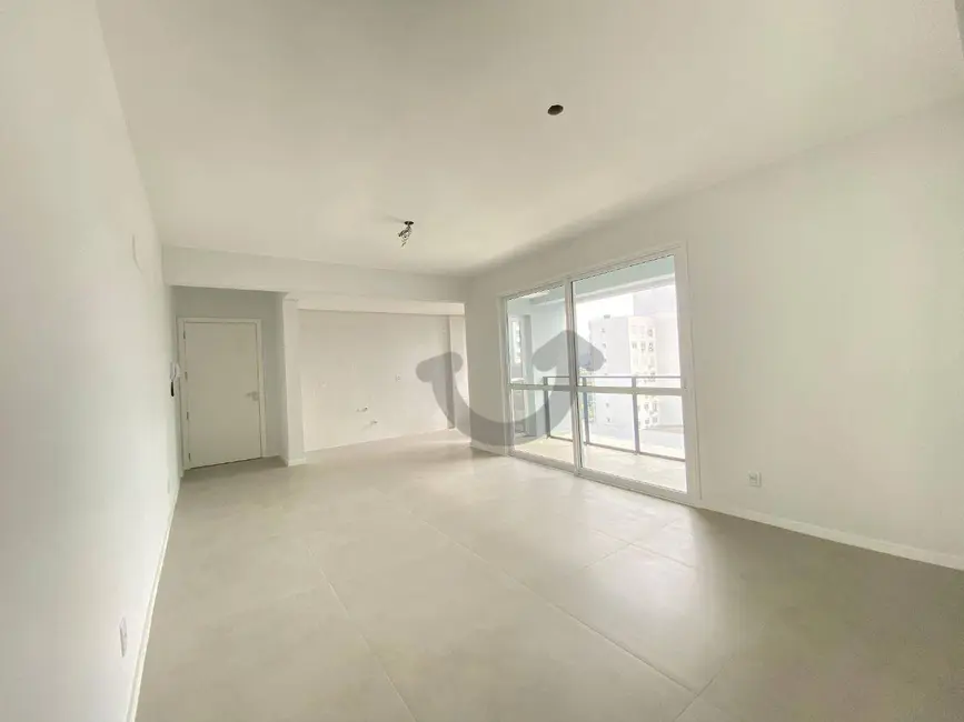 Foto 3 de Apartamento com 2 quartos para alugar, 121m2 em Centro, Santa Cruz Do Sul - RS