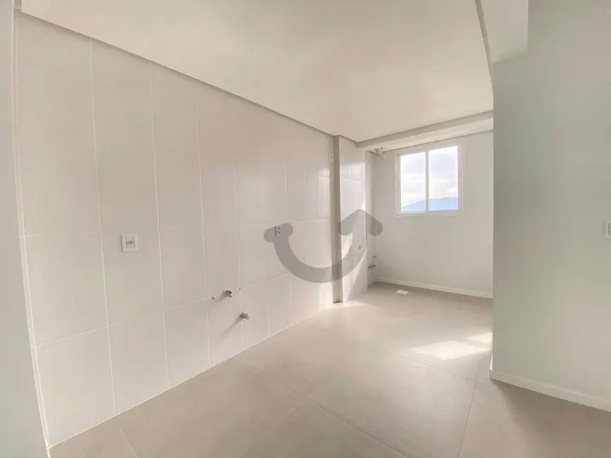 Foto 4 de Apartamento com 2 quartos para alugar, 121m2 em Centro, Santa Cruz Do Sul - RS