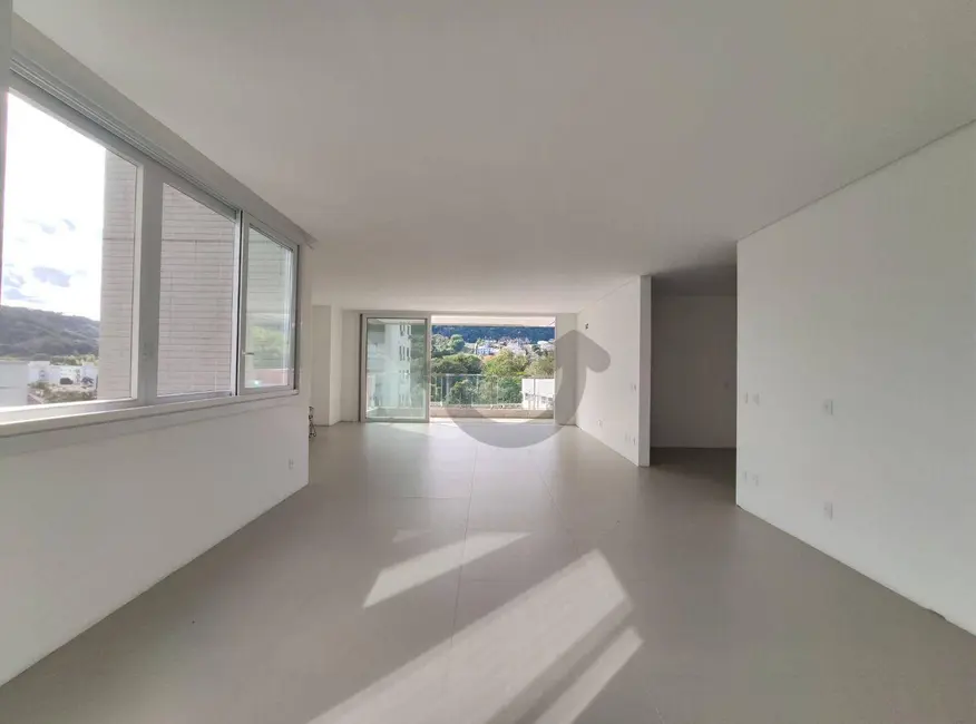 Apartamento com 3 quartos à venda, 412m2 em Higienópolis, Santa Cruz Do Sul - RS - imagem 9 Foto 9 de Apartamento com 3 quartos à venda, 412m2 em Higienópolis, Santa Cruz Do Sul - RS