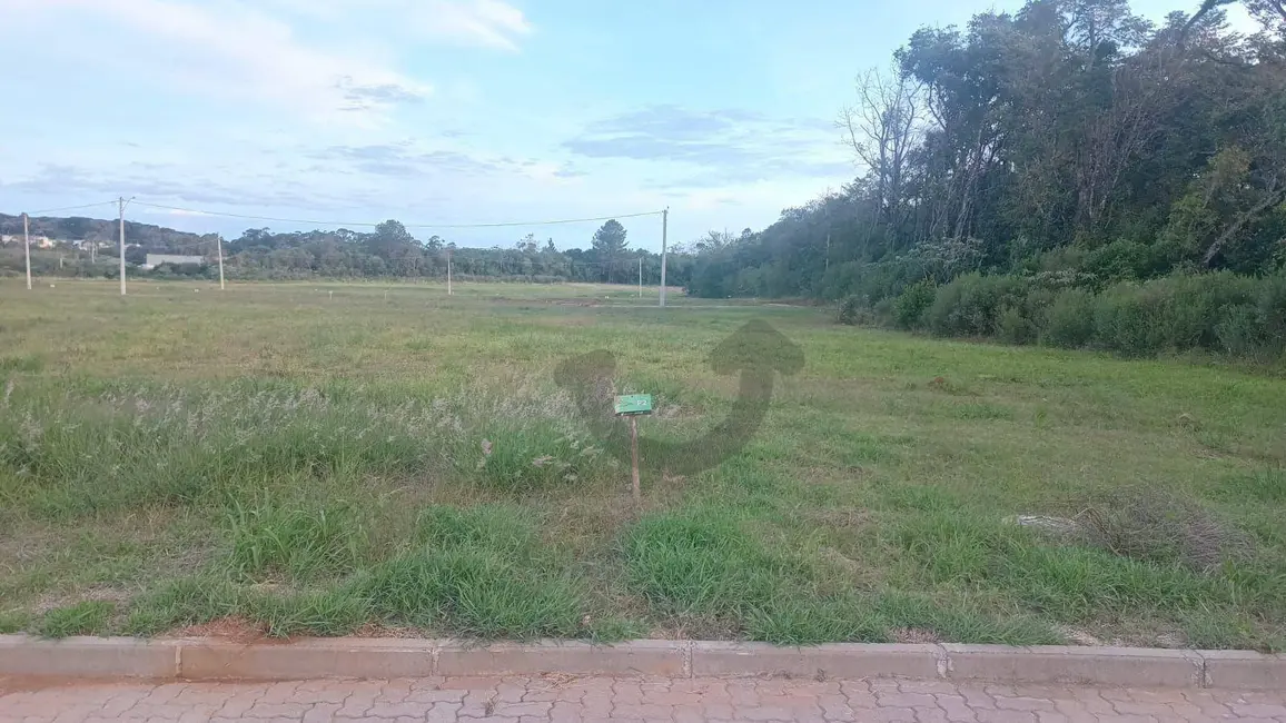Foto 1 de Terreno / Lote à venda, 300m2 em Linha Santa Cruz, Santa Cruz Do Sul - RS