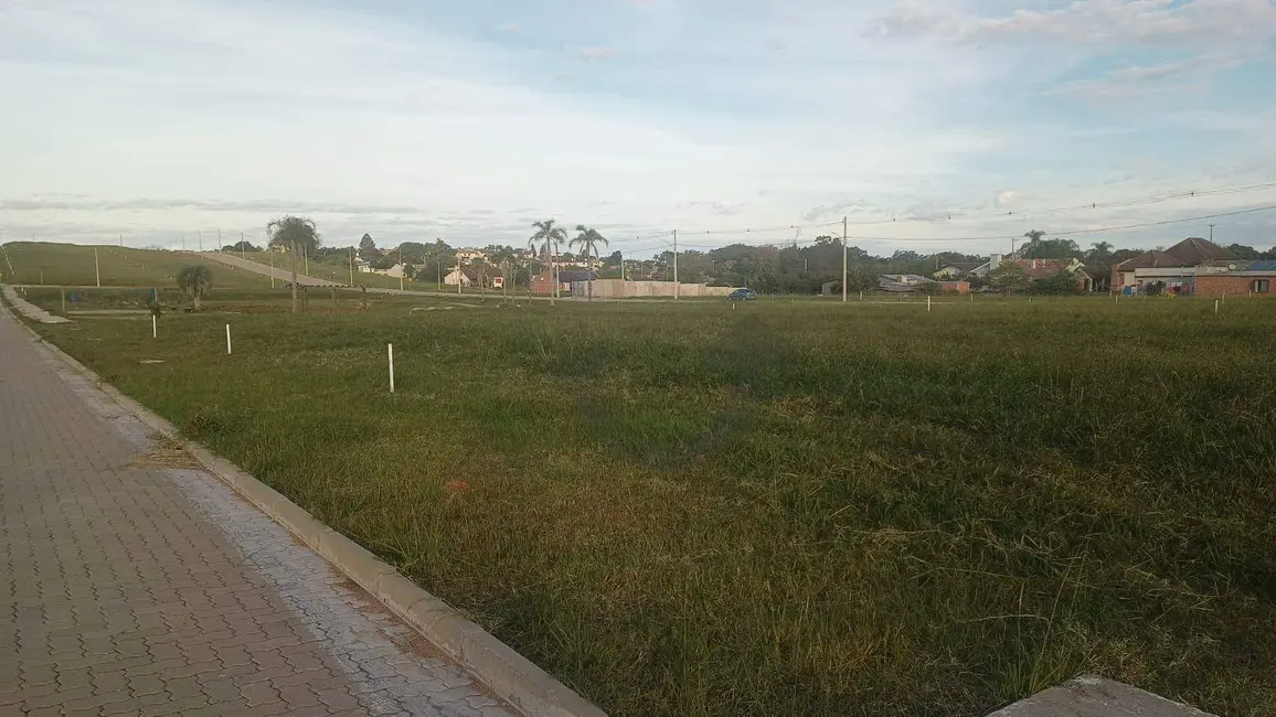 Terreno / Lote à venda, 327m2 em Linha Santa Cruz, Santa Cruz Do Sul - RS - imagem 3 Foto 3 de Terreno / Lote à venda, 327m2 em Linha Santa Cruz, Santa Cruz Do Sul - RS