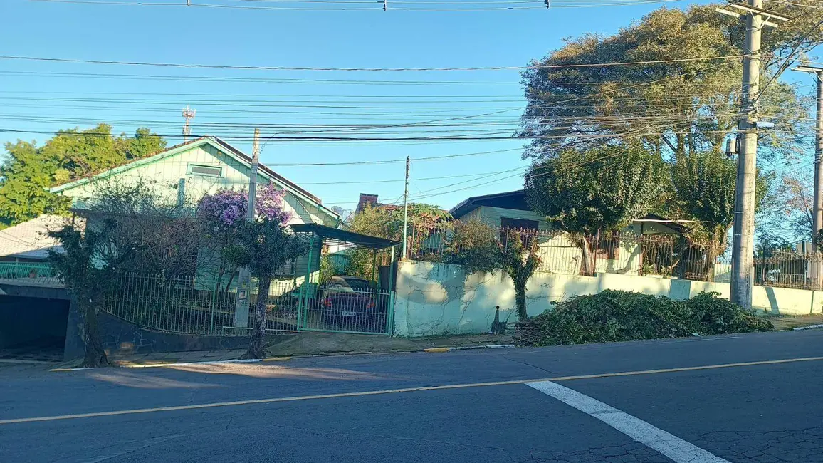 Foto 2 de Terreno / Lote à venda, 870m2 em Centro, Santa Cruz Do Sul - RS