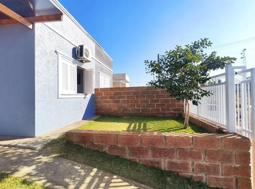 Foto 2 de Casa com 2 quartos à venda, 96m2 em Country, Santa Cruz Do Sul - RS