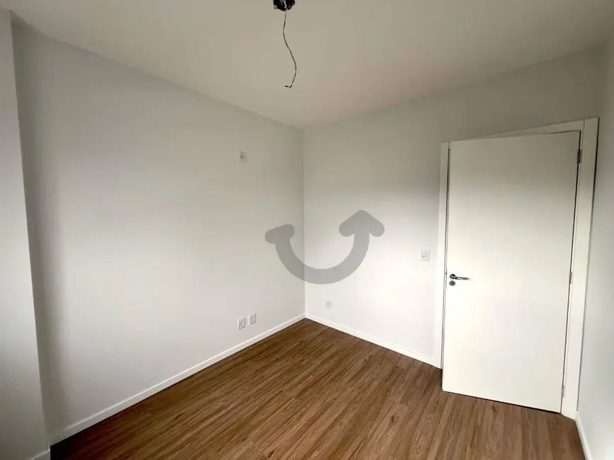 Apartamento com 2 quartos para alugar, 104m2 em Centro, Santa Cruz Do Sul - RS - imagem 6 Foto 6 de Apartamento com 2 quartos para alugar, 104m2 em Centro, Santa Cruz Do Sul - RS