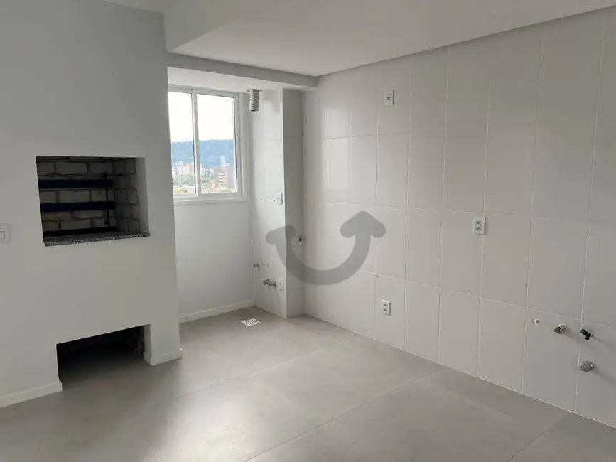 Apartamento com 2 quartos para alugar, 104m2 em Centro, Santa Cruz Do Sul - RS - imagem 3 Foto 3 de Apartamento com 2 quartos para alugar, 104m2 em Centro, Santa Cruz Do Sul - RS