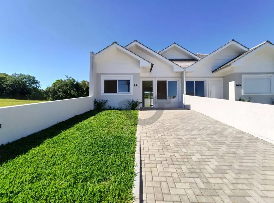 Foto 2 de Casa com 2 quartos à venda, 208m2 em Linha Santa Cruz, Santa Cruz Do Sul - RS