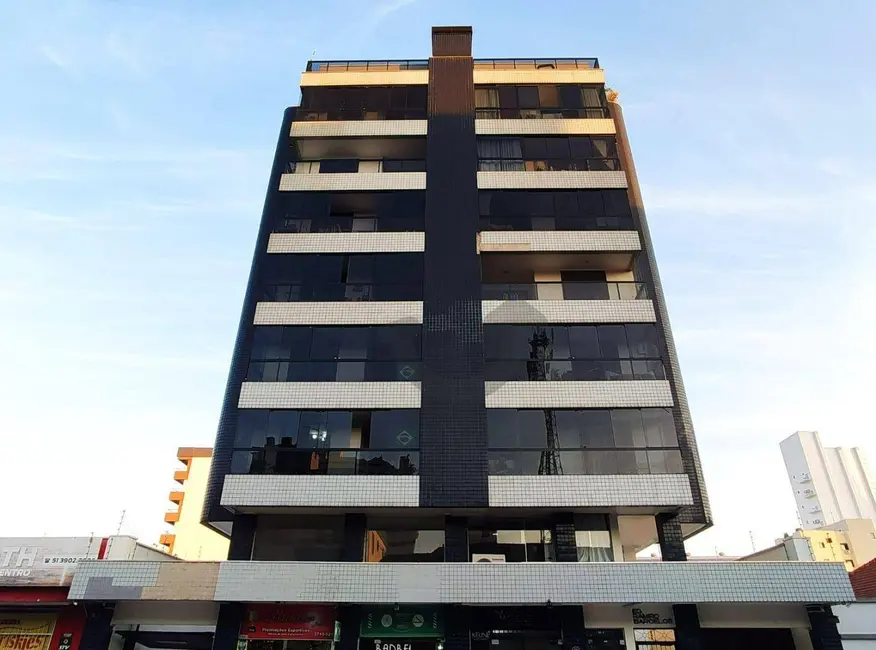 Foto 1 de Apartamento com 3 quartos à venda, 136m2 em Centro, Santa Cruz Do Sul - RS
