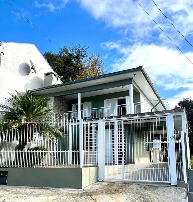 Foto 2 de Casa com 3 quartos à venda, 281m2 em Ana Nery, Santa Cruz Do Sul - RS