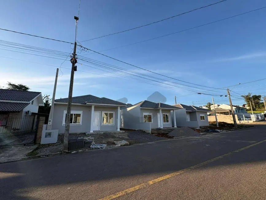 Casa com 3 quartos à venda, 195m2 em Country, Santa Cruz Do Sul - RS - imagem 1 Foto 1 de Casa com 3 quartos à venda, 195m2 em Country, Santa Cruz Do Sul - RS