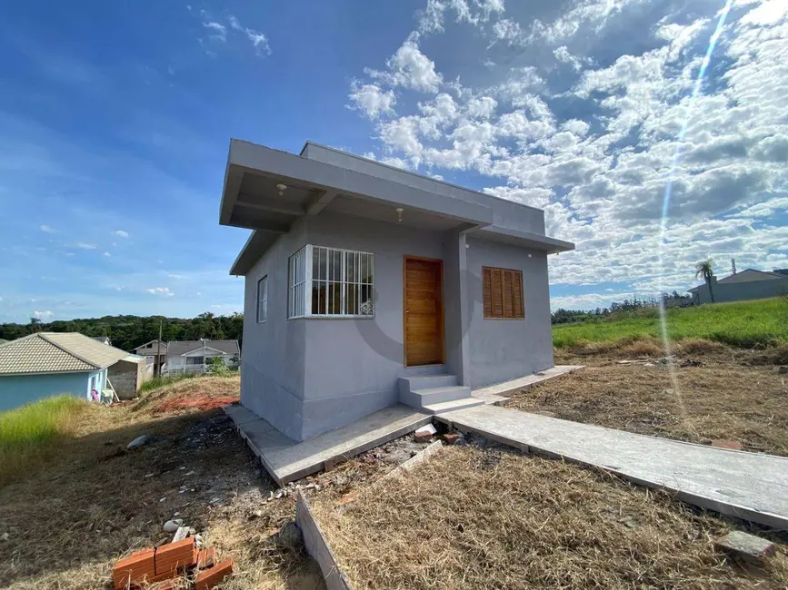 Foto 1 de Casa com 2 quartos à venda e para alugar, 50m2 em João Alves, Santa Cruz Do Sul - RS
